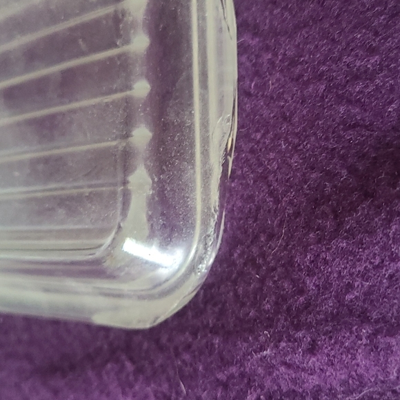 Vintage Pyrex Butterprint small container with lid - Picture 3 of 4